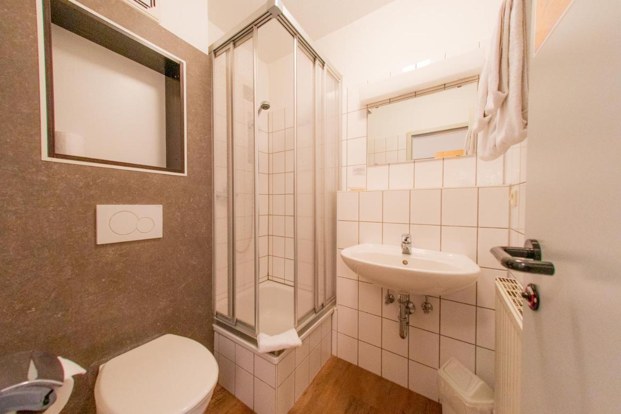 Hotel Centro Fuerth Nuernberg ภายนอก รูปภาพ